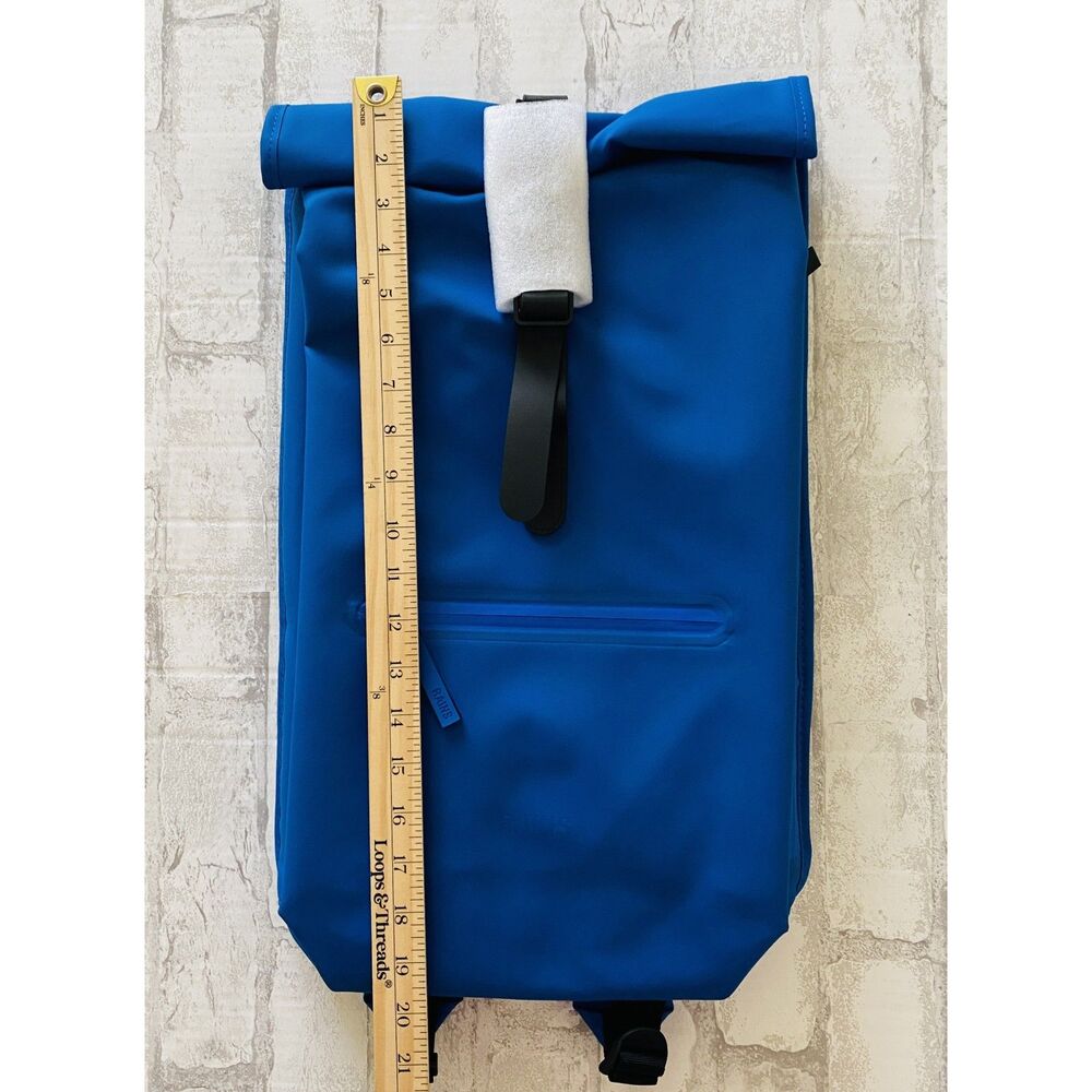 Rains Wave Rolltop Rucksack Waterproof Cycle Ready Backpack with Laptop Pocket - Picture 5 of 7